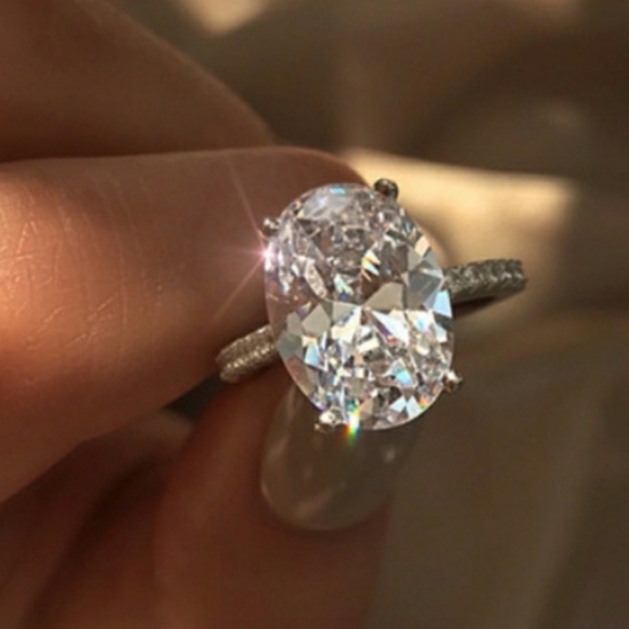 3 ct cubic zirconia and band - Picture 4 of 4